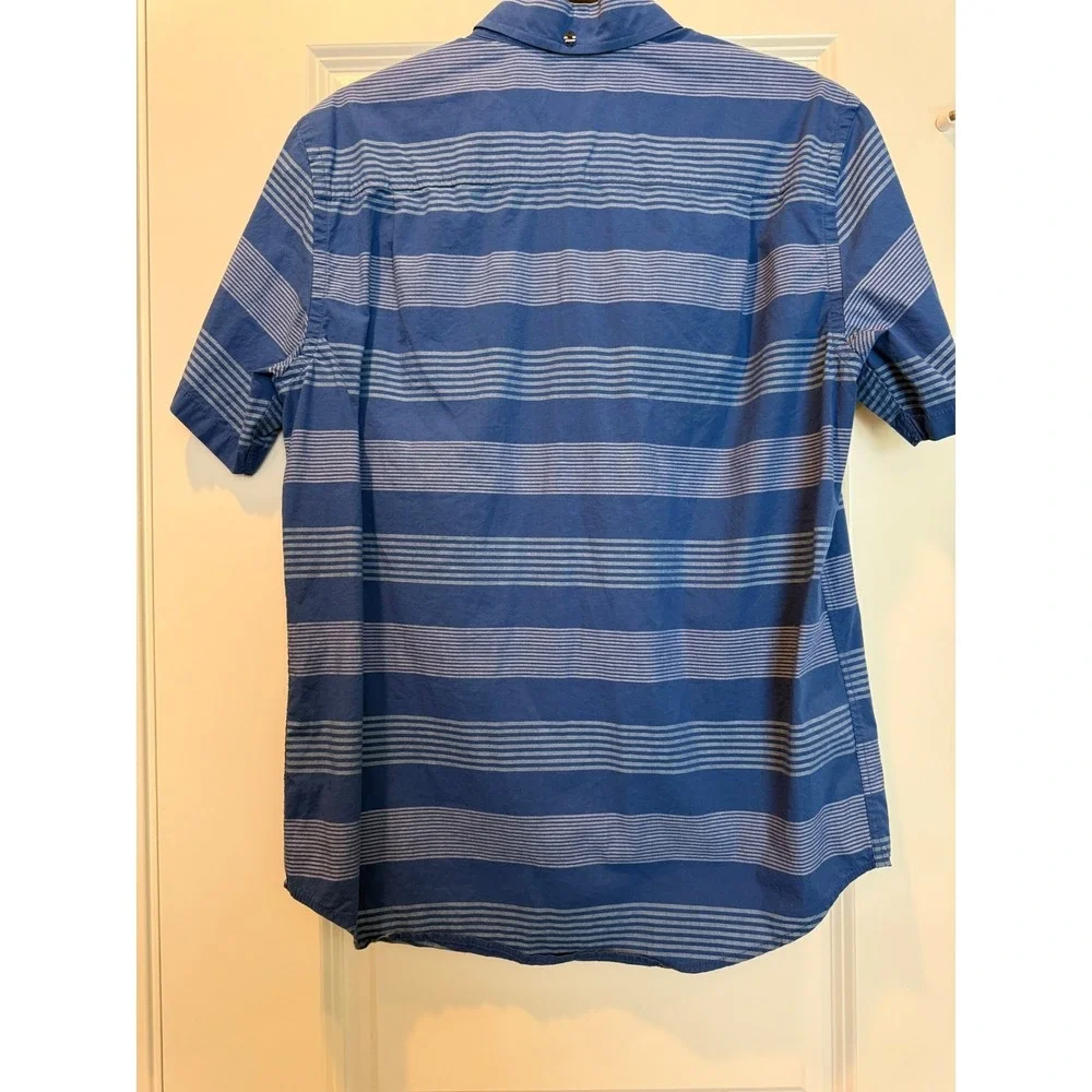 Hurley Mens Blue Striped Short Sleeve Button Down Shirt Medium Casual Surf Style